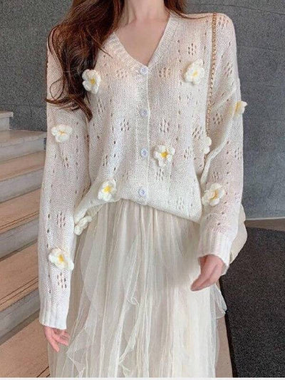 FLOWER APPLIQUE KNITTED CARDIGAN